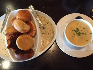 Pretzel Bites and Beer Cheese Soup | Matt the Miller's Tavern Review