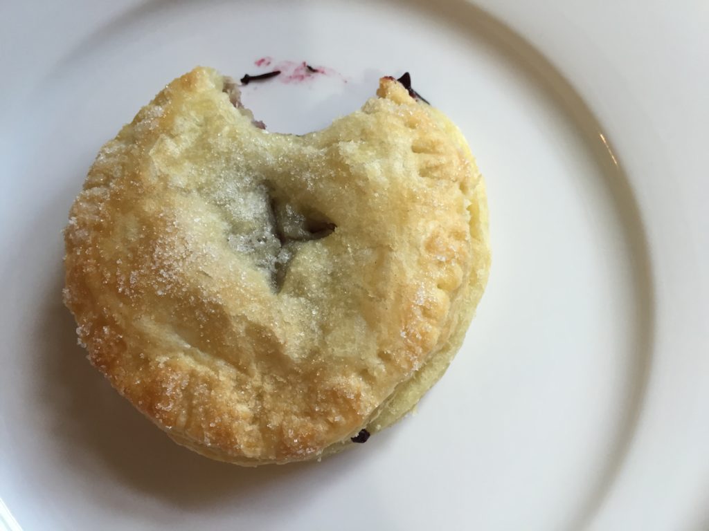 Get Rich or Pie Trying: Boozy Berry Hand Pies